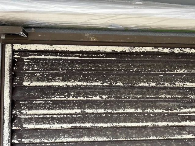 高砂市の塗装前の雨戸